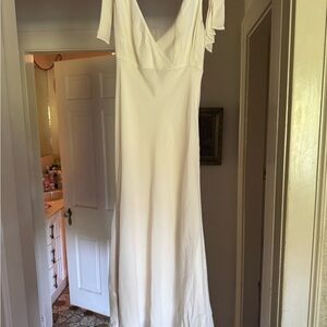 BCBGMaxAzria Cream Midi Dress